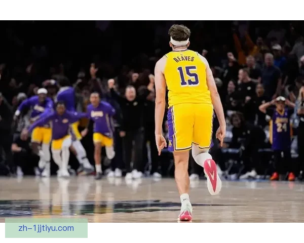 里夫斯35湖人终结76人连胜